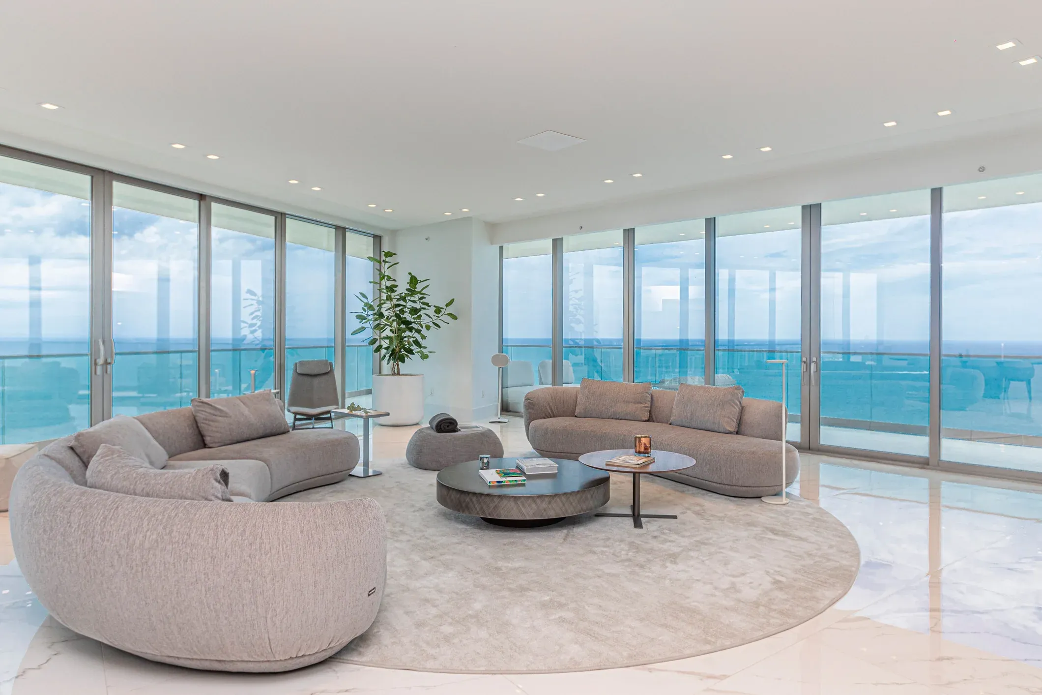 Armani Residence, image 9