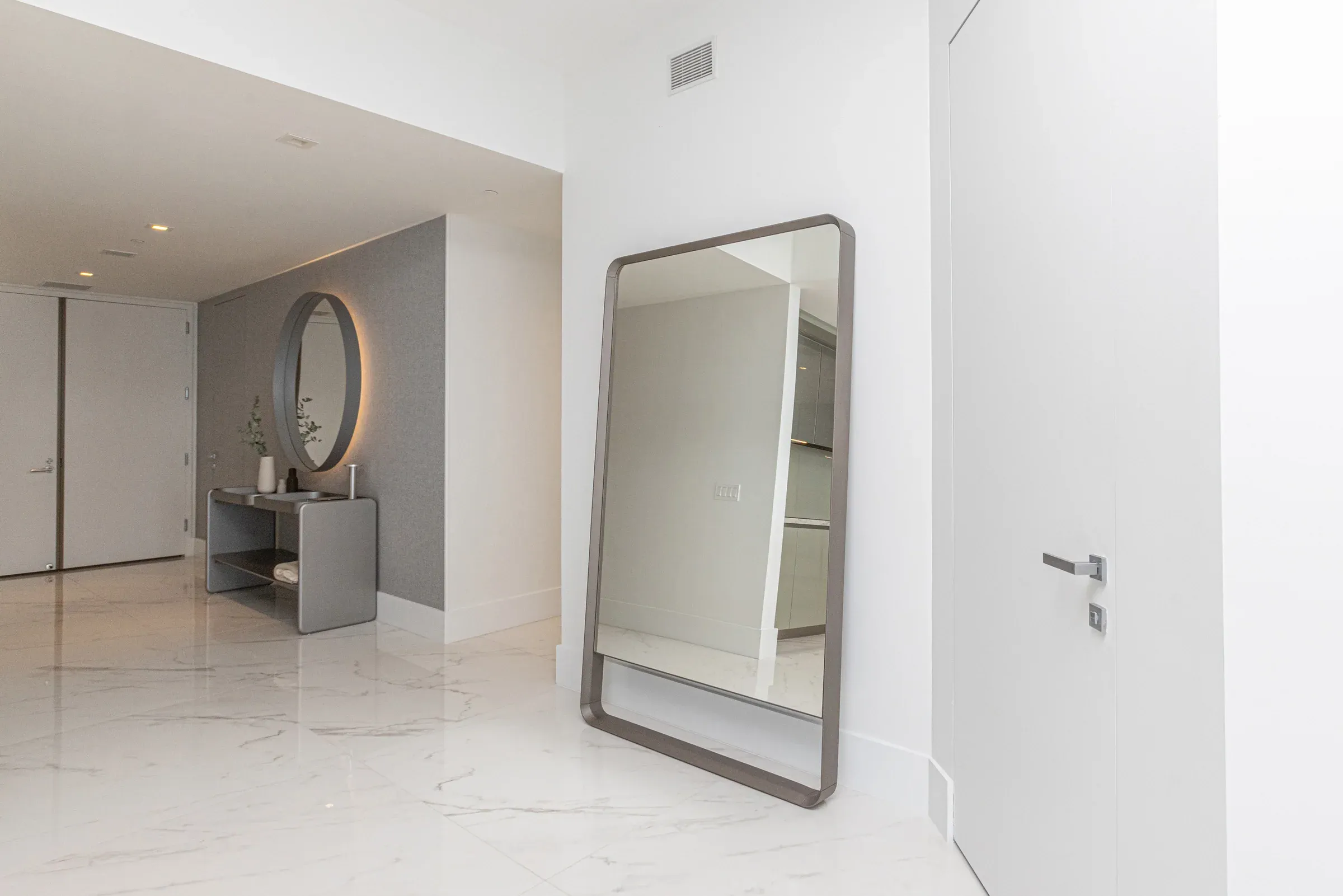 Armani Residence, image 18