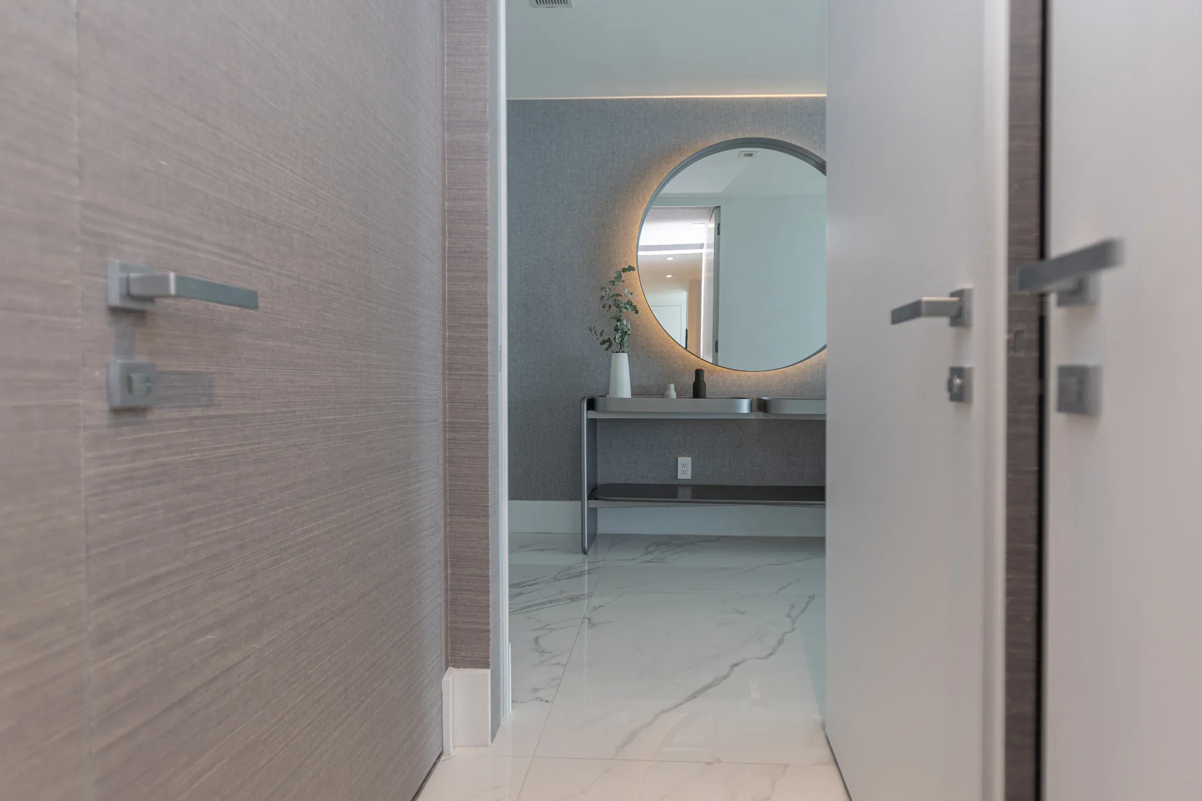 Armani Residence, image 19